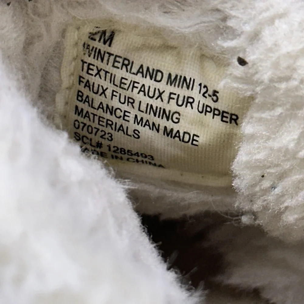 Makalu California Girls Winter Boots Size 2 Cream Faux Fur Bow Ankle Booties